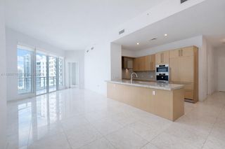 900 Brickell Key Blvd 2505, Miami, FL 33131