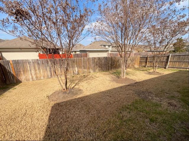 405 Longhorn Cavern RD, Leander, TX 78641