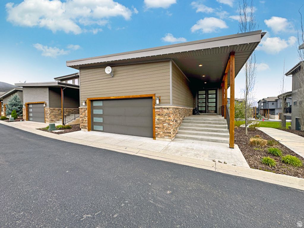 6370 E MALLORY WAY, Huntsville, UT 84317
