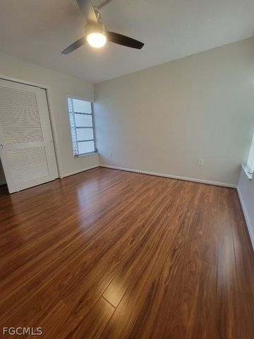 1372 Archer ST 4, Lehigh Acres, FL 33936