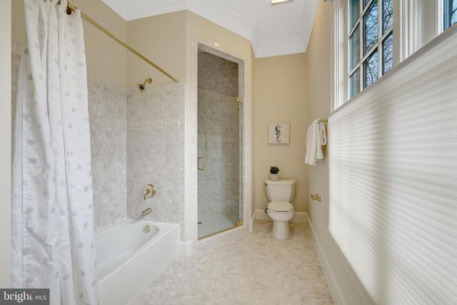 1204 HUNTERS GROVE CT, Mclean, VA 22102