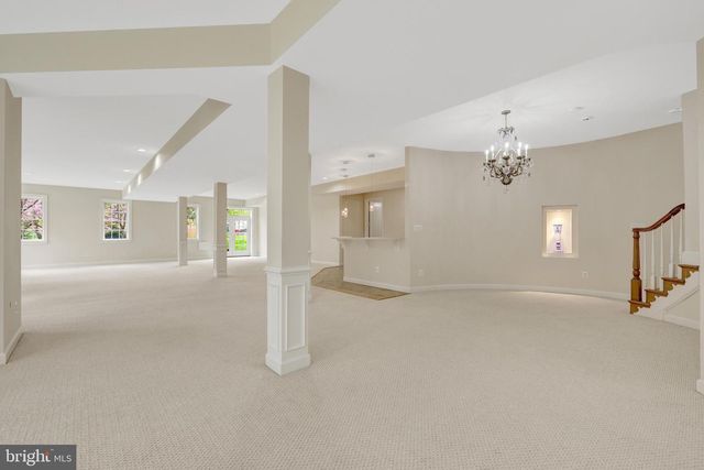 1204 HUNTERS GROVE CT, Mclean, VA 22102