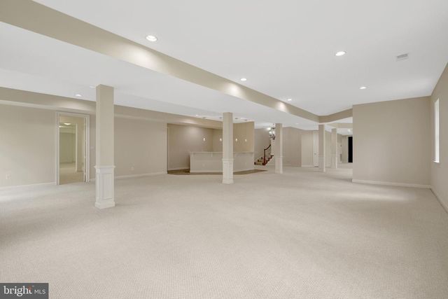 1204 HUNTERS GROVE CT, Mclean, VA 22102