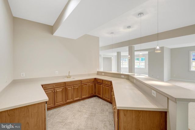 1204 HUNTERS GROVE CT, Mclean, VA 22102