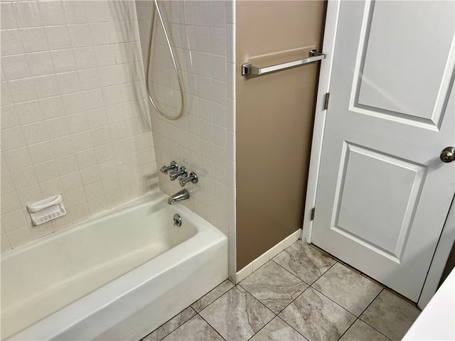 22 Morningstar Drive, Gates, NY 14606