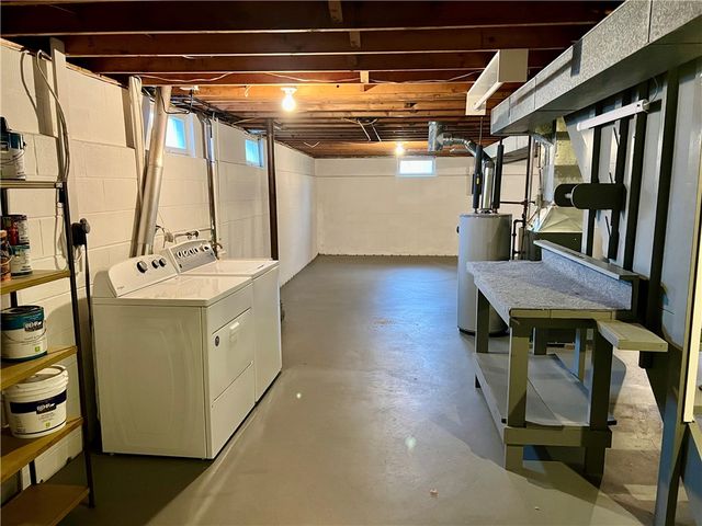 22 Morningstar Drive, Gates, NY 14606