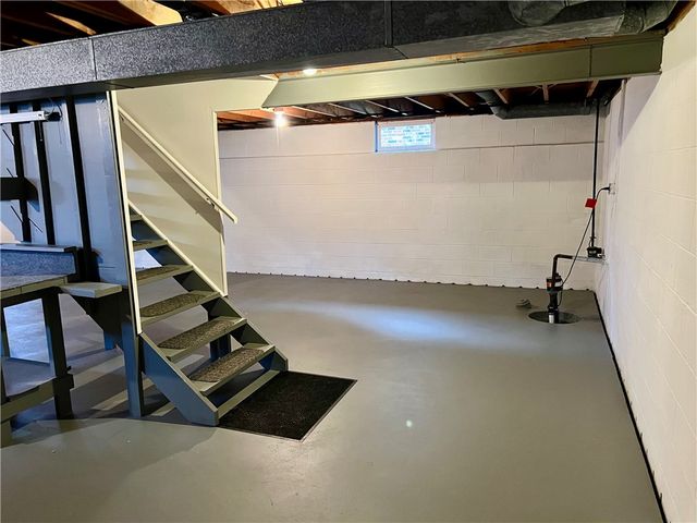 22 Morningstar Drive, Gates, NY 14606