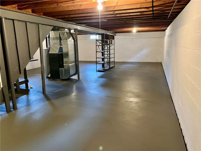 22 Morningstar Drive, Gates, NY 14606