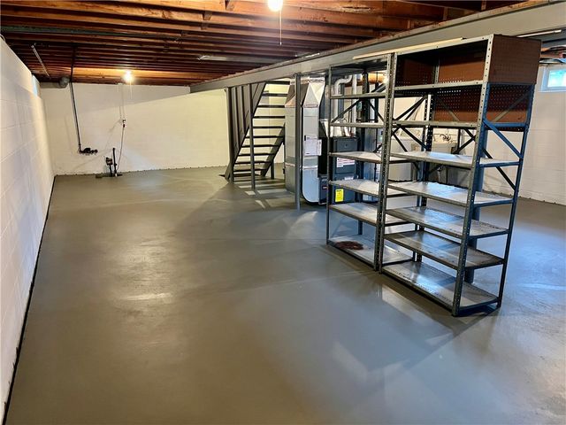 22 Morningstar Drive, Gates, NY 14606