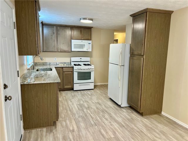 22 Morningstar Drive, Gates, NY 14606