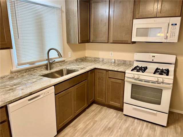 22 Morningstar Drive, Gates, NY 14606