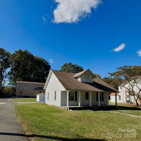 1554 Barringer Street, Mount Pleasant, NC 28124