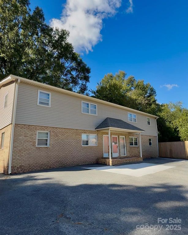 1554 Barringer Street, Mount Pleasant, NC 28124