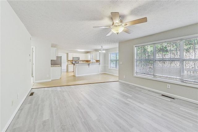 326 Canterbury Place Drive, Suwanee, GA 30024