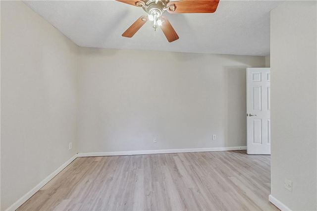 326 Canterbury Place Drive, Suwanee, GA 30024