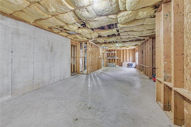 326 Canterbury Place Drive, Suwanee, GA 30024