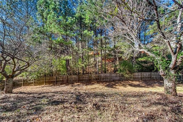 326 Canterbury Place Drive, Suwanee, GA 30024