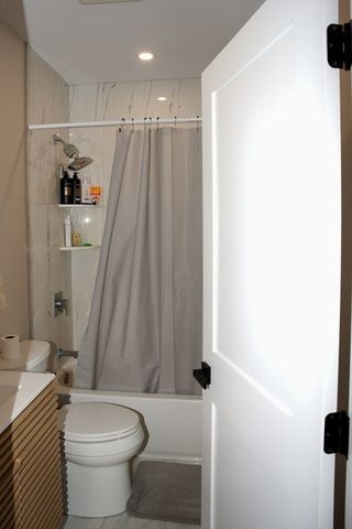 5 Walnut Avenue 2, Stoughton, MA 02072