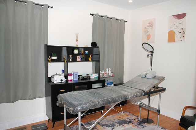 5 Walnut Avenue 2, Stoughton, MA 02072