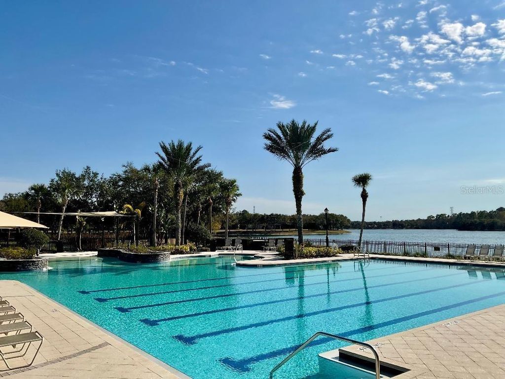 Image 33 of property listing at 11201 GREEN PARK CIRCLE, Tampa, FL 33626