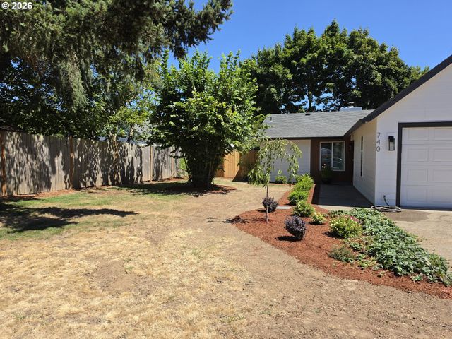 740 Se 18TH Ave, Hillsboro, OR 97123