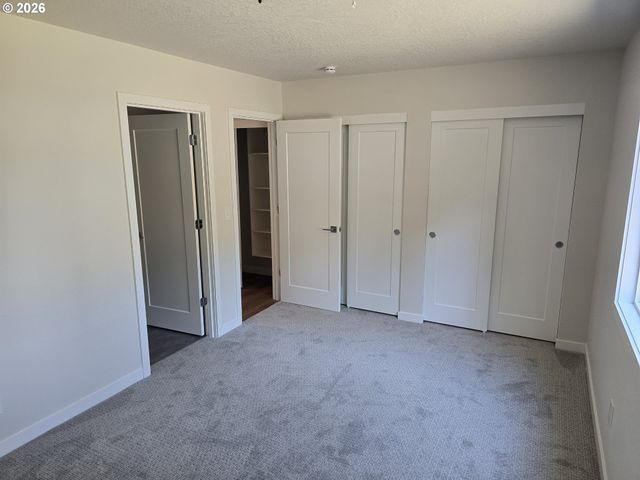 740 Se 18TH Ave, Hillsboro, OR 97123