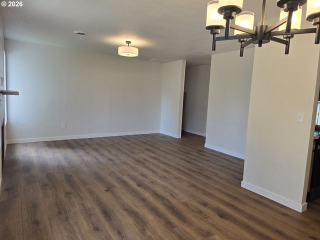 740 Se 18TH Ave, Hillsboro, OR 97123