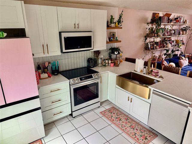 11812 SHOTGATE COURT, Orlando, FL 32837