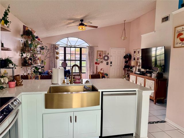 11812 SHOTGATE COURT, Orlando, FL 32837