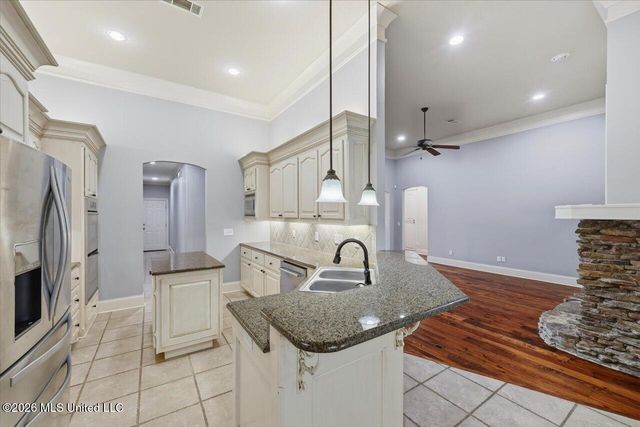 109 Victoria Place, Madison, MS 39110