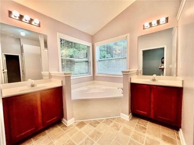 1720 Rutland Pass Drive, Lawrenceville, GA 30045