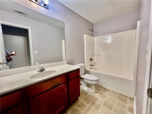 1720 Rutland Pass Drive, Lawrenceville, GA 30045
