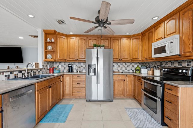4796 SE Manatee Terrace, Stuart, FL 34997