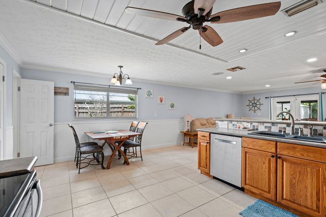 4796 SE Manatee Terrace, Stuart, FL 34997