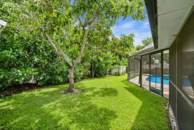 4796 SE Manatee Terrace, Stuart, FL 34997
