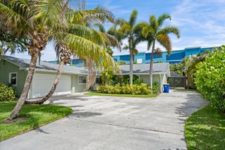 4796 SE Manatee Terrace, Stuart, FL 34997