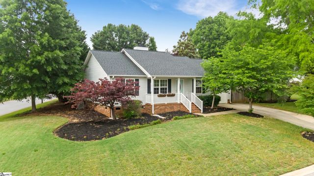 16 Colombard Court, Mauldin, SC 29662