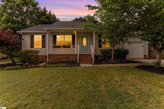 16 Colombard Court, Mauldin, SC 29662