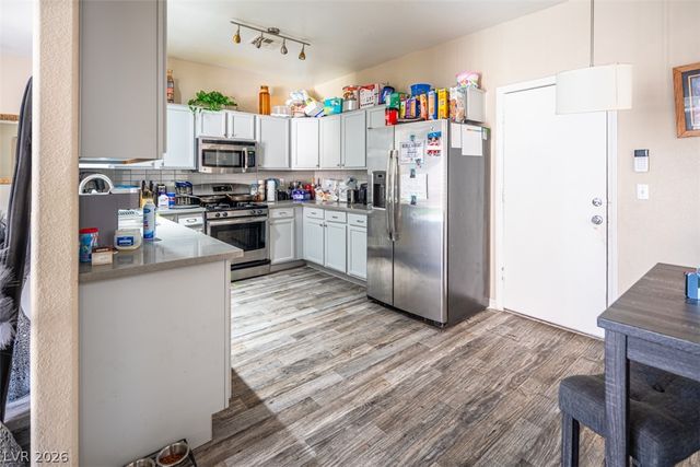 6338 Pronghorn Ridge Avenue, Las Vegas, NV 89122