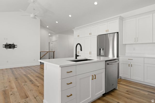 2228 E GRENADA LN, Eagle Mountain, UT 84005