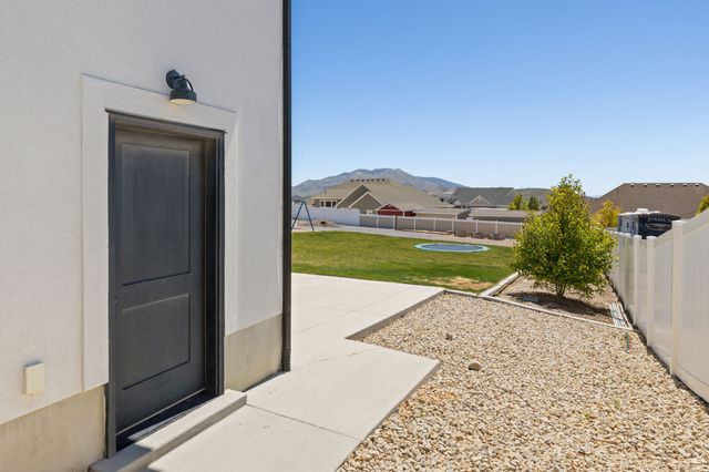 2228 E GRENADA LN, Eagle Mountain, UT 84005