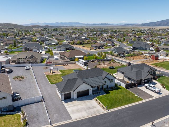 2228 E GRENADA LN, Eagle Mountain, UT 84005