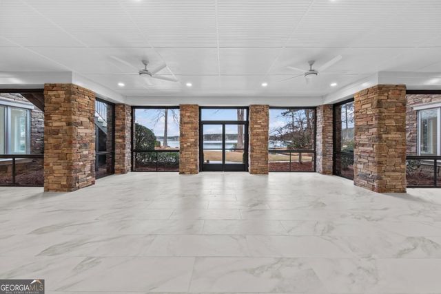 1070 Prosperity Pointe, Greensboro, GA 30642