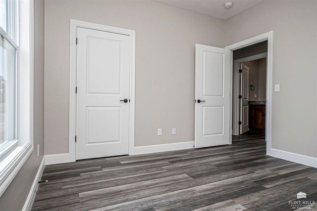 1804 Broadfoot Drive, Abilene, KS 67410