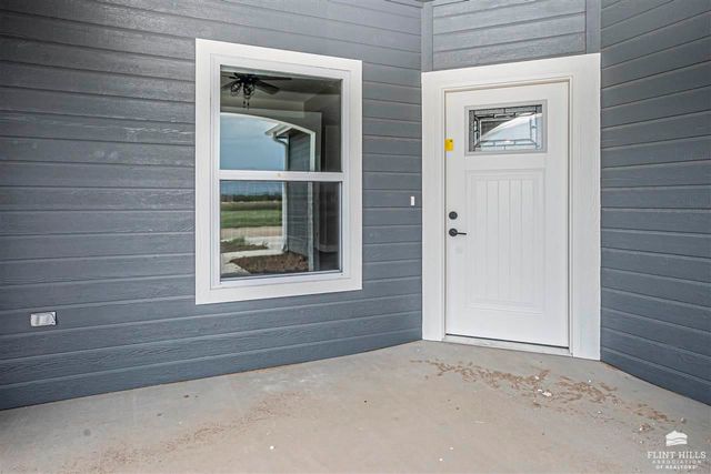 1804 Broadfoot Drive, Abilene, KS 67410