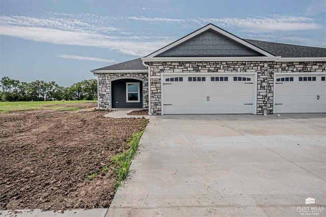 1804 Broadfoot Drive, Abilene, KS 67410