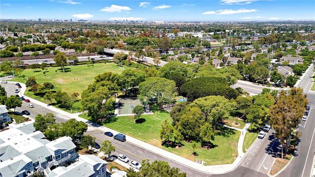 16 Appomattox, Irvine, CA 92620