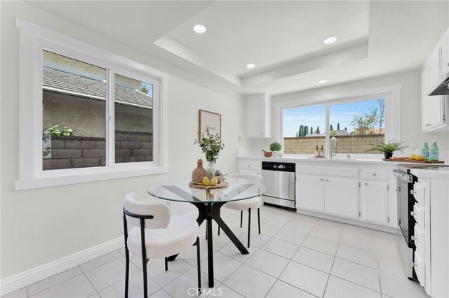 16 Appomattox, Irvine, CA 92620