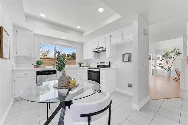 16 Appomattox, Irvine, CA 92620