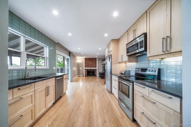 6398 S Emporia Circle, Englewood, CO 80111